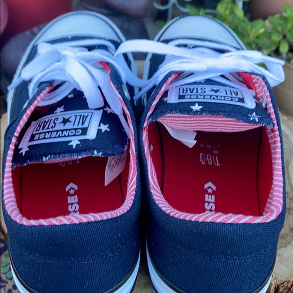 ⭐️ New Stars and Stripes Converse Sneakers Sz 6.5 - Picture 8 of 11